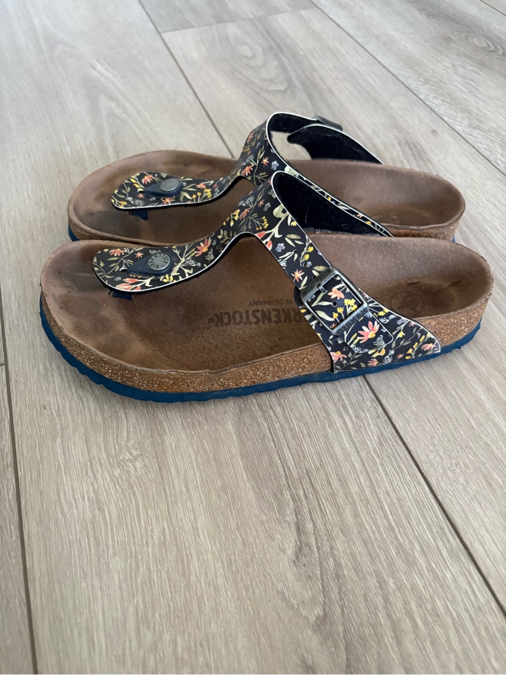 Birkenstock Gizeh Vegan Floral Thong Sandals Shoes Womens size 38/7-7,5